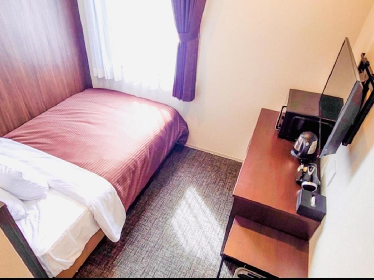 Natural Hot Spring Hotel Livemax Premium Hiroshima Esterno foto